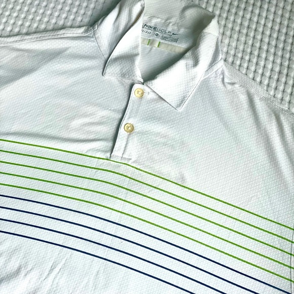 Men’s Nike Golf Polo, Medium, Dri-Fit, White/Fluro/Silver colourway - Picture 3 of 6